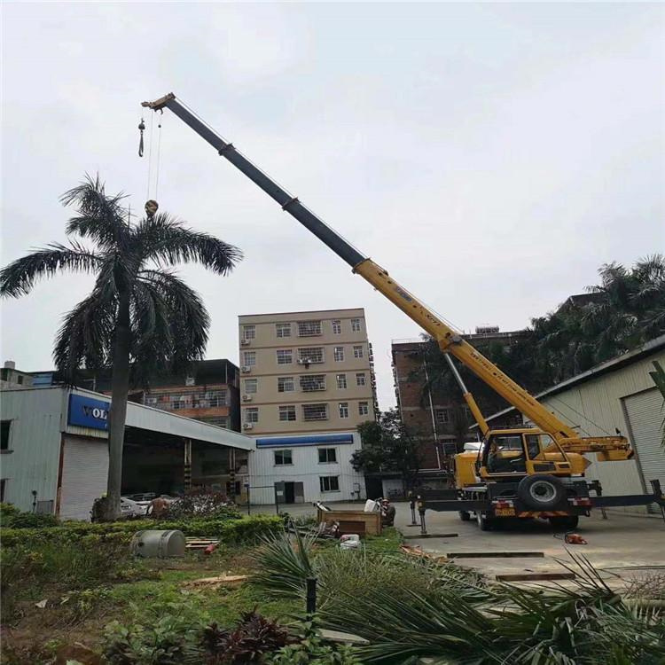 广昌县12吨吊车出租一天的收费标准是什么